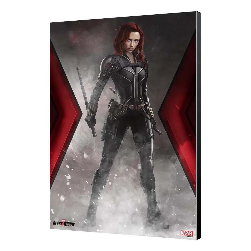 Figurine black widow movie smoke wood panel